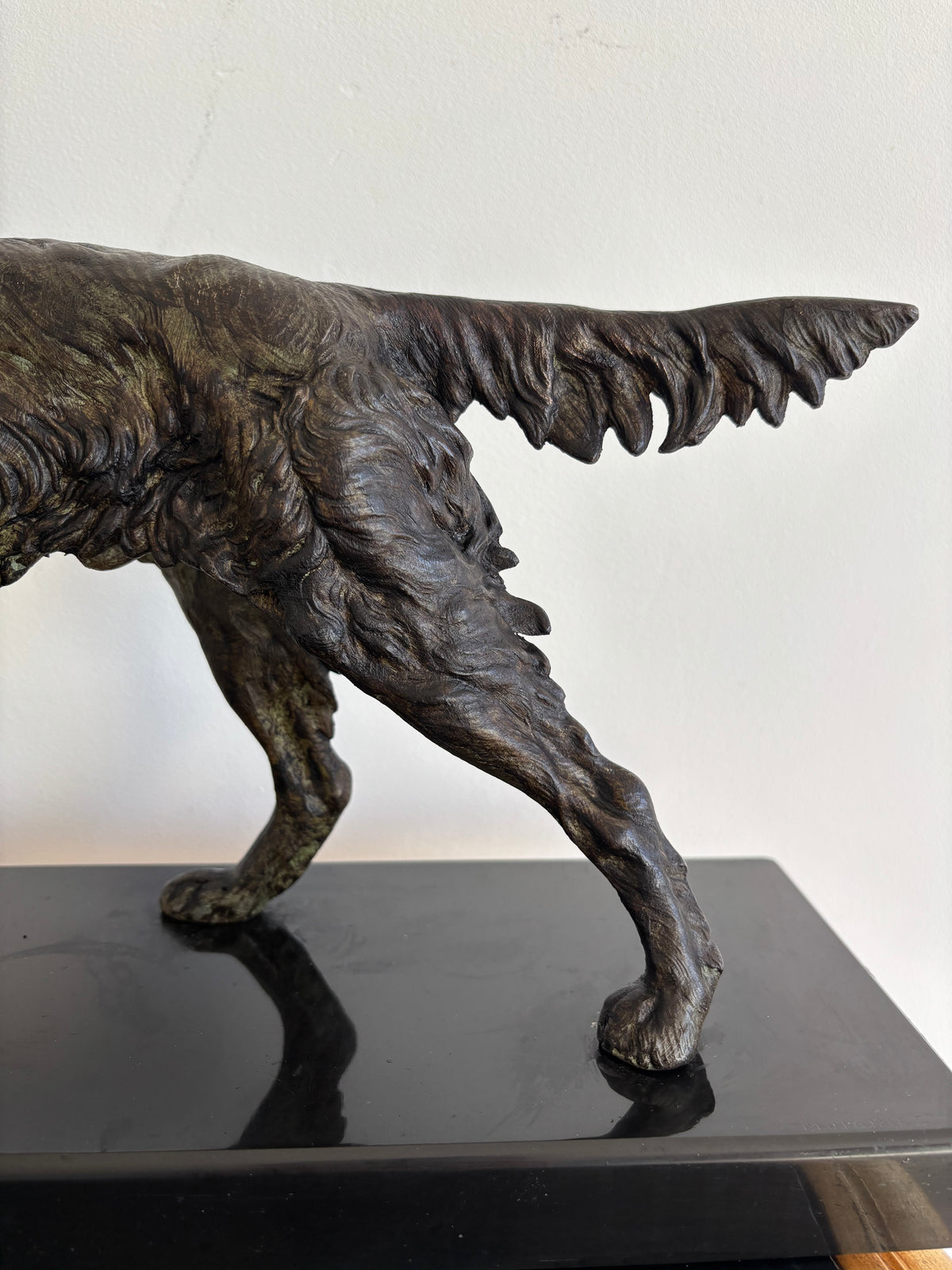 Sculpture « Chien Setter au faisan » d’après J. MOIGNIEZ