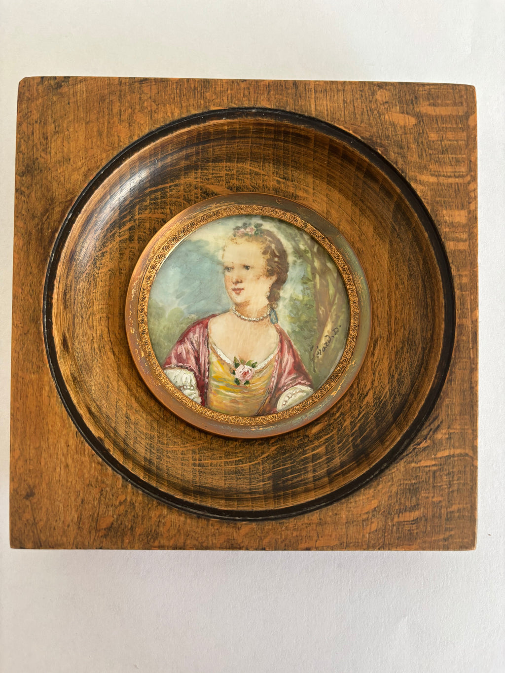 Miniature ancienne sur ivoire XIXe siècle. Portrait de la Duchesse de Malborough, signée Gérard.