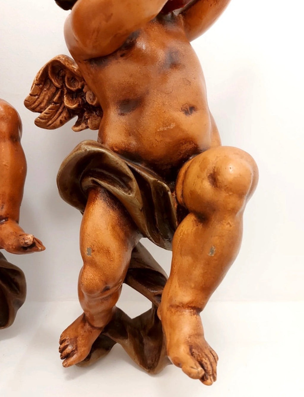 Paire de putti violonistes muraux, style baroque, années 1960-1970