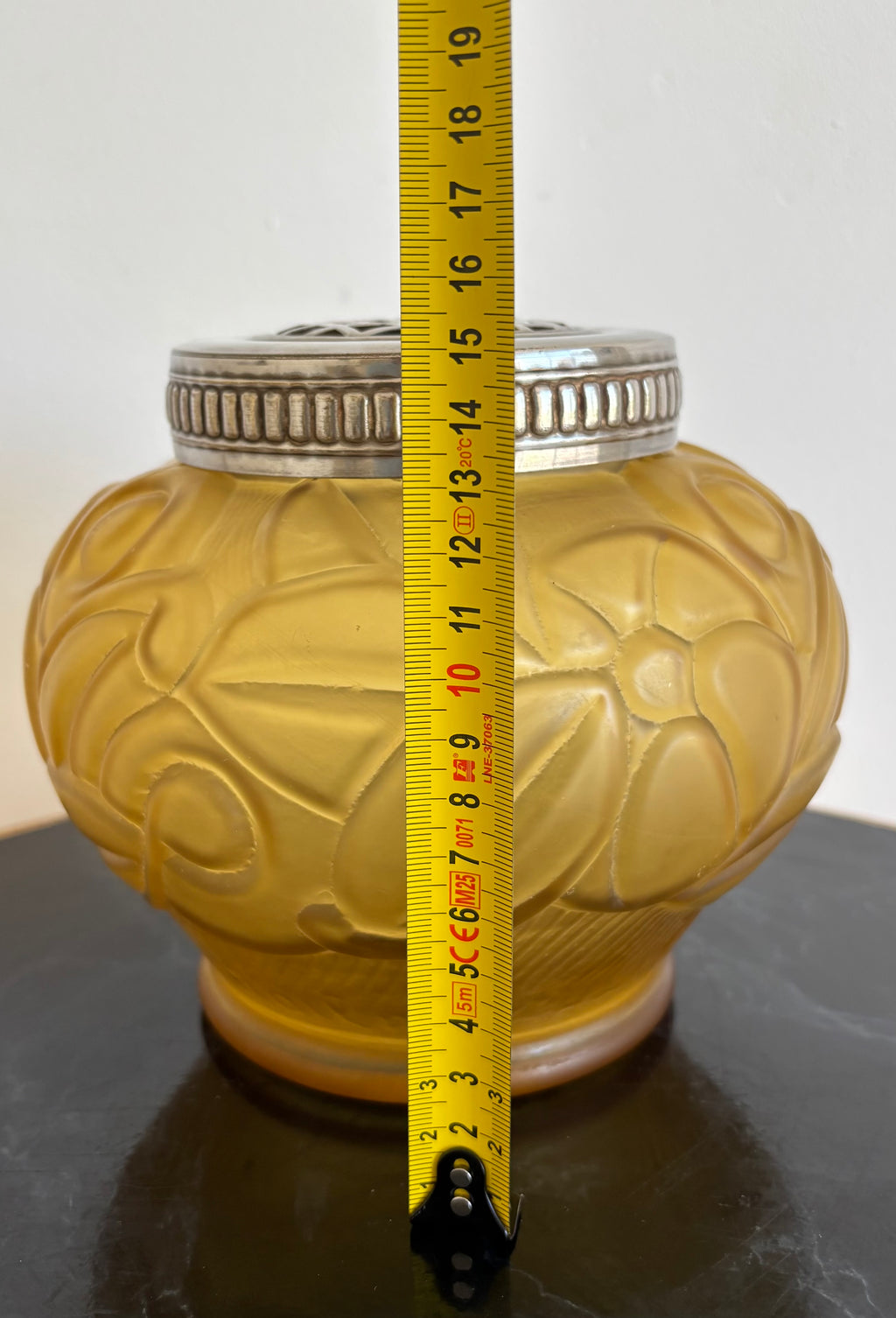 Vase pique fleurs - Art déco - Verreries de Scailmont - Manage - Belgium. Circa 1930