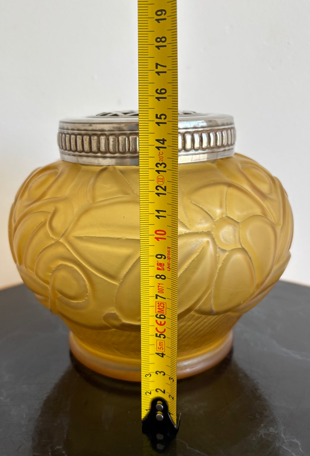 Vase pique fleurs - Art déco - Verreries de Scailmont - Manage - Belgium. Circa 1930