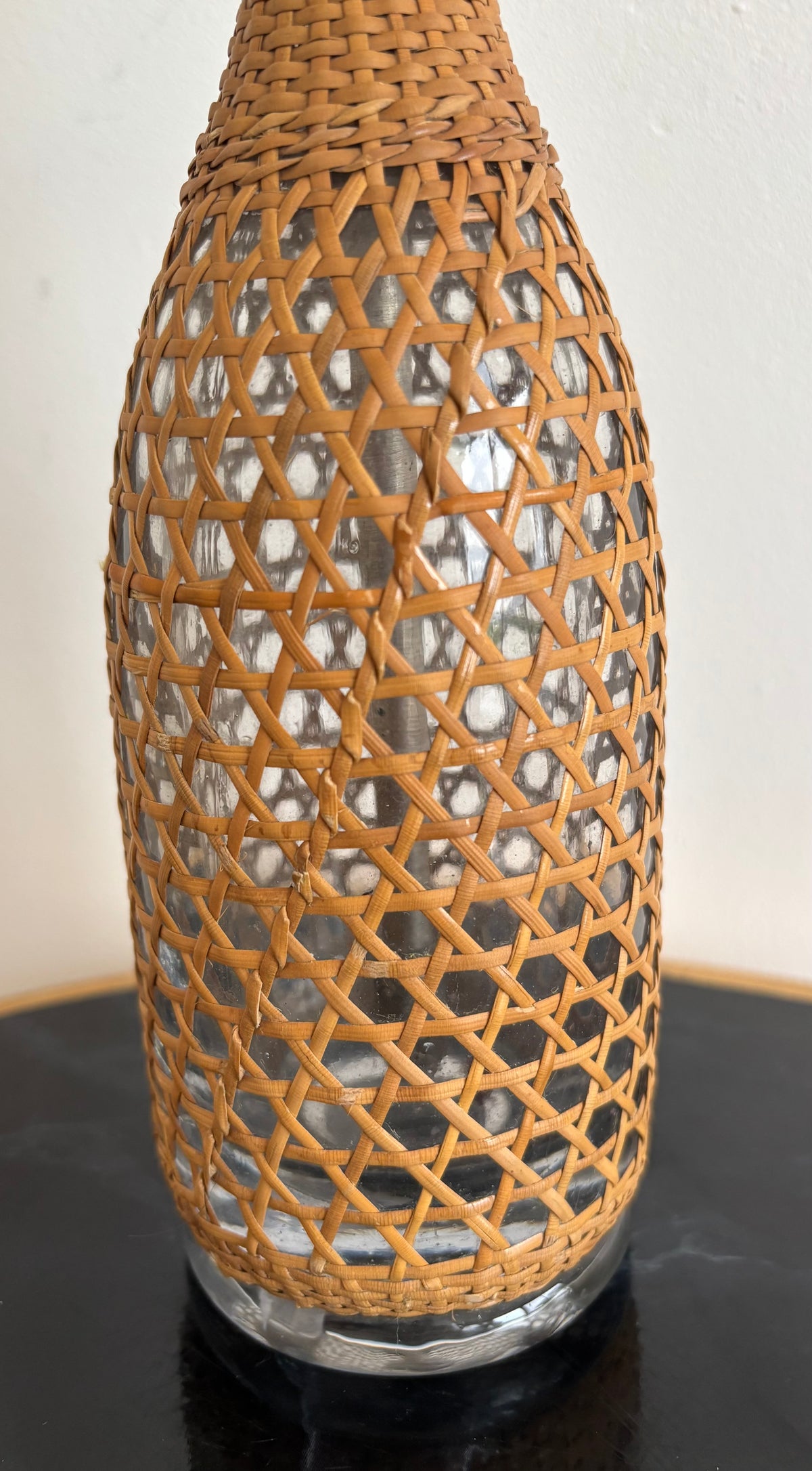 Ancien siphon à eau de Seltz SPARKLETS - Habillage rotin / cannage - Belle Époque.
