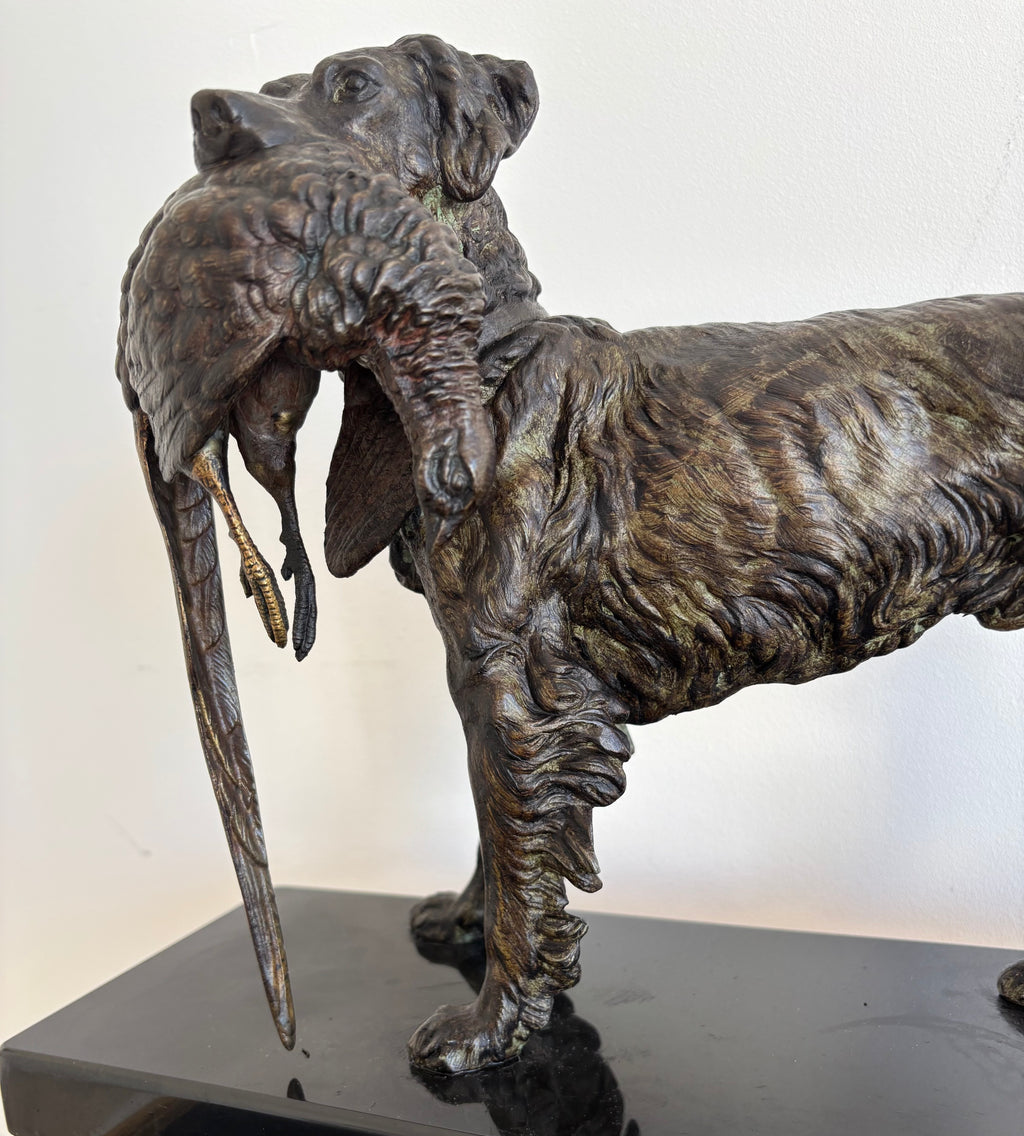 Sculpture « Chien Setter au faisan » d’après J. MOIGNIEZ