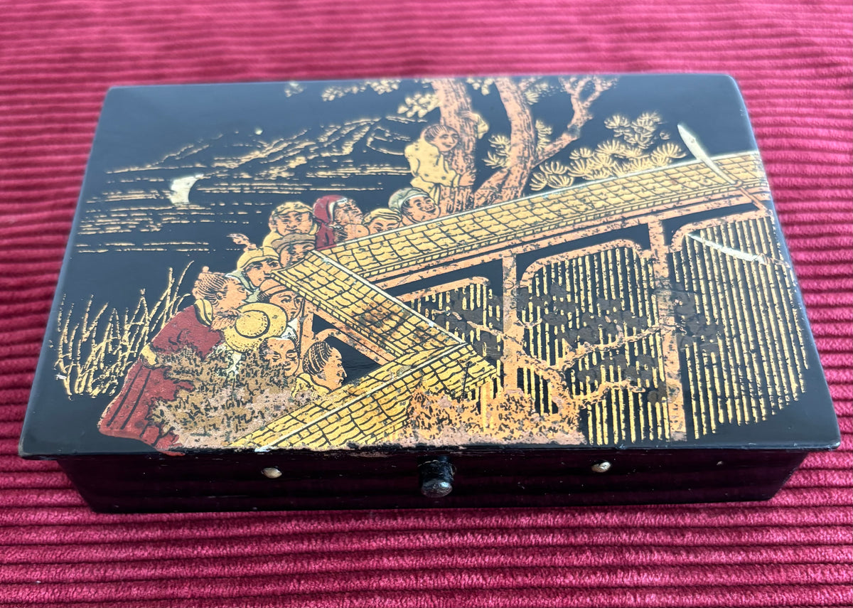 Ancienne boîte en papier mâché laqué - Époque Napoléon III - Décor Japonisant