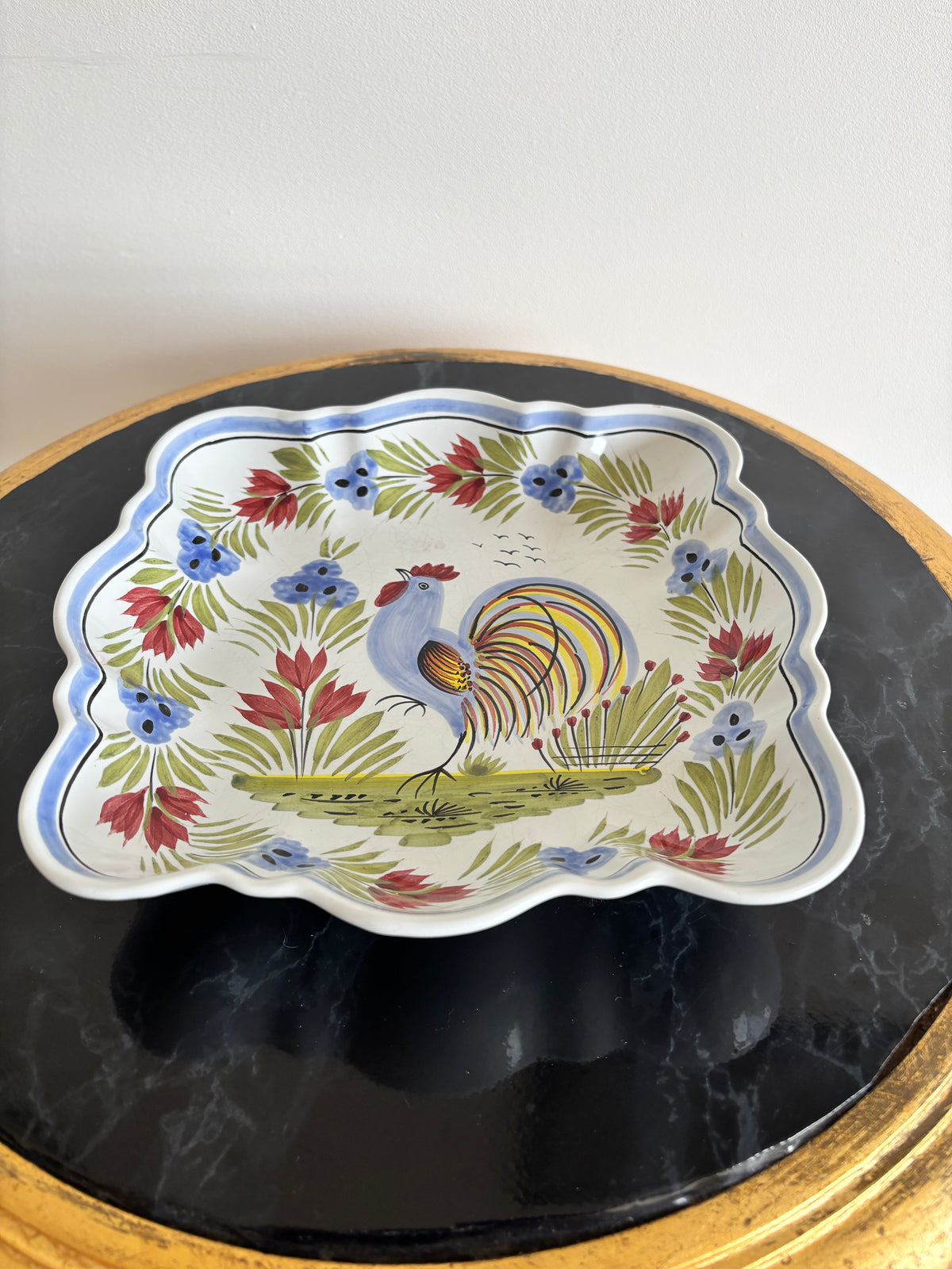 Lot de 3 plats en faïence de Quimper HB Henriot