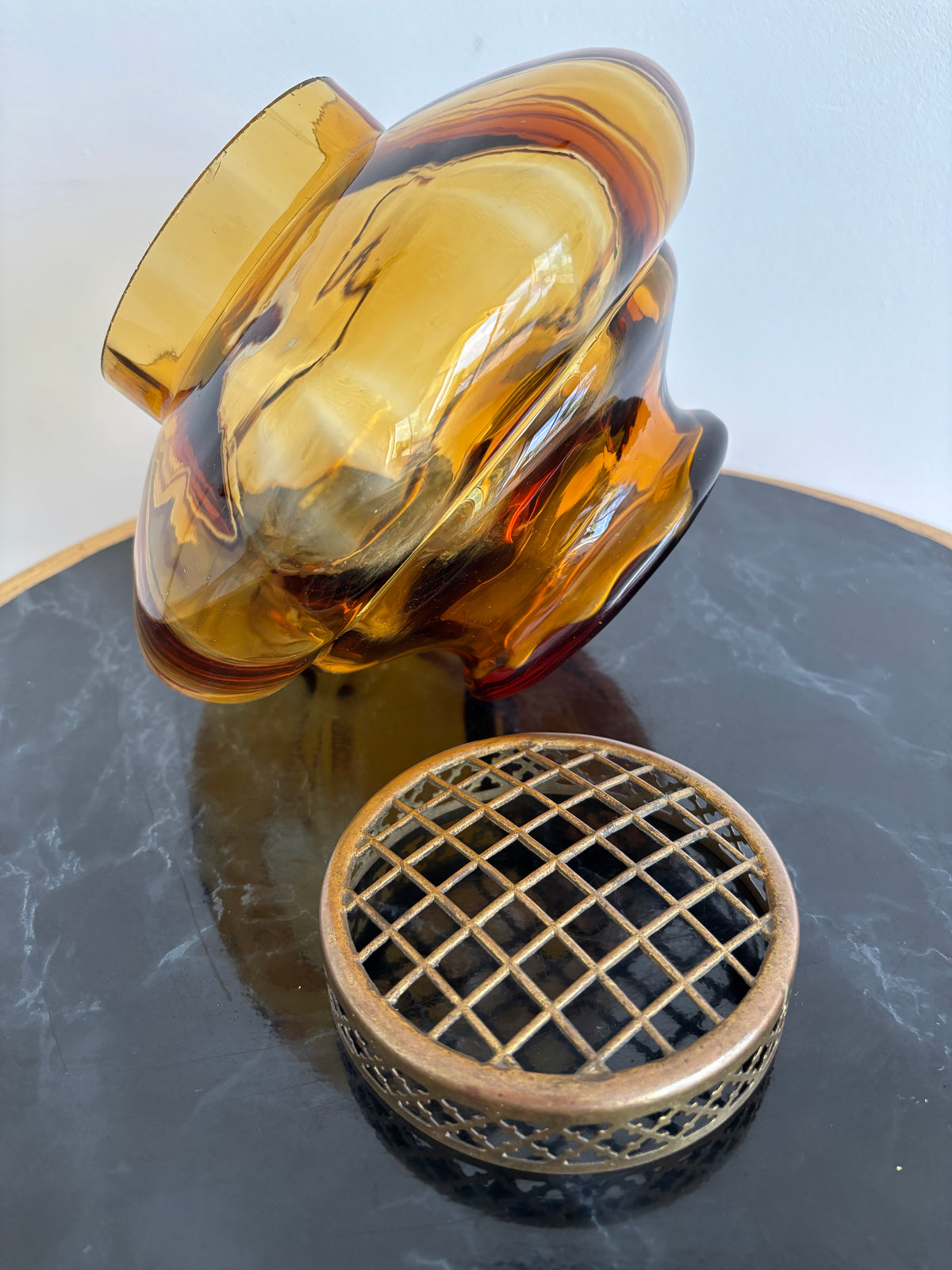 Superbe vase pique fleurs - Art déco - Verreries Doyen - Belgium.
