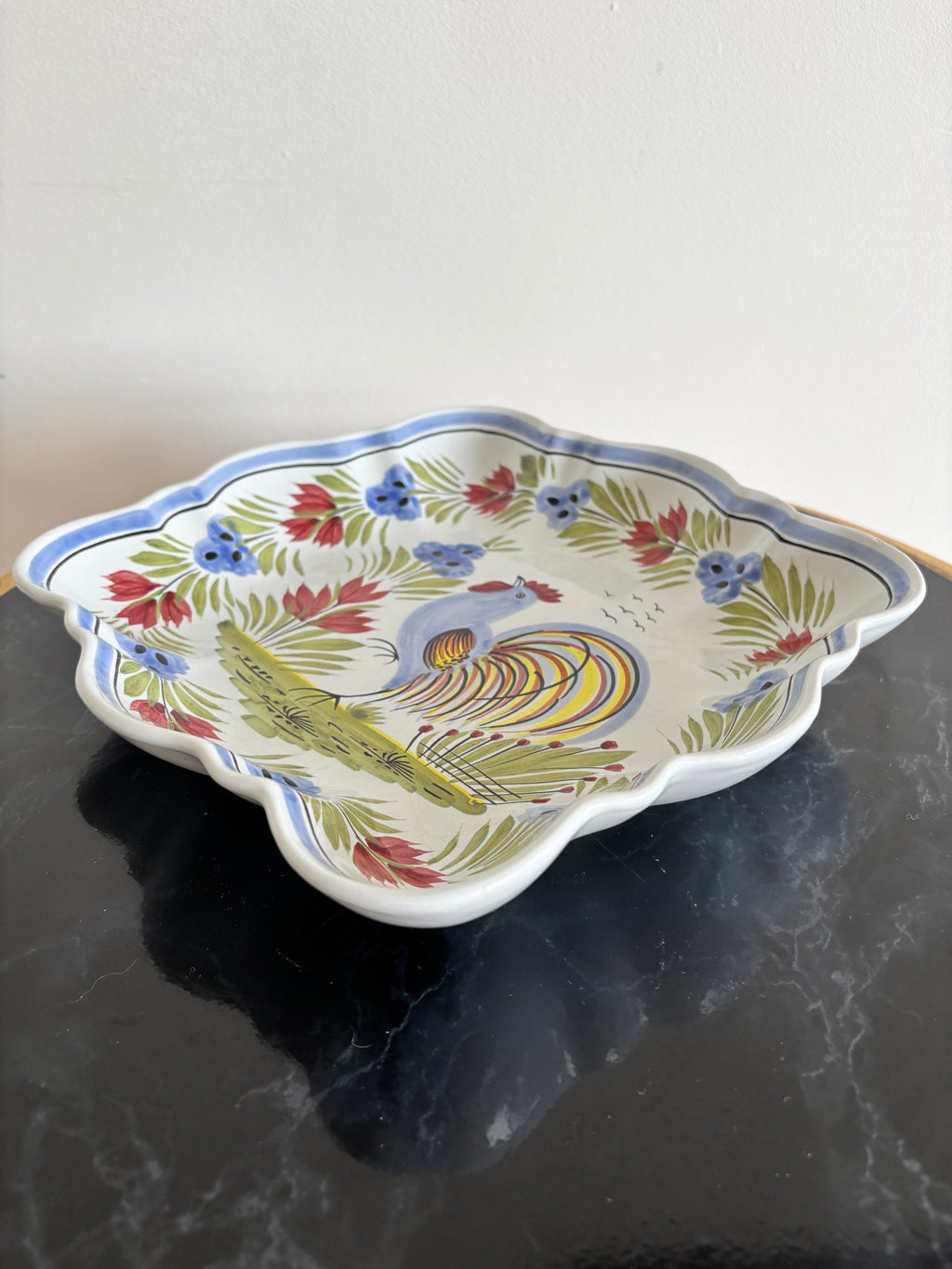 Lot de 3 plats en faïence de Quimper HB Henriot