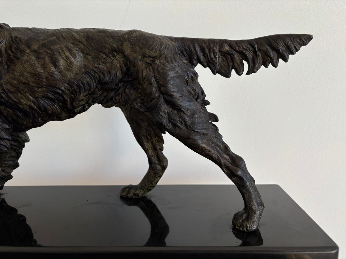 Sculpture « Chien Setter au faisan » d’après J. MOIGNIEZ