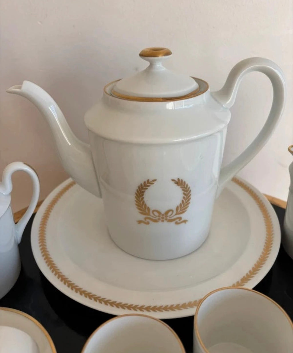 Service à café / thé Giraud Limoges et Porcelaine de Paris, style Empire