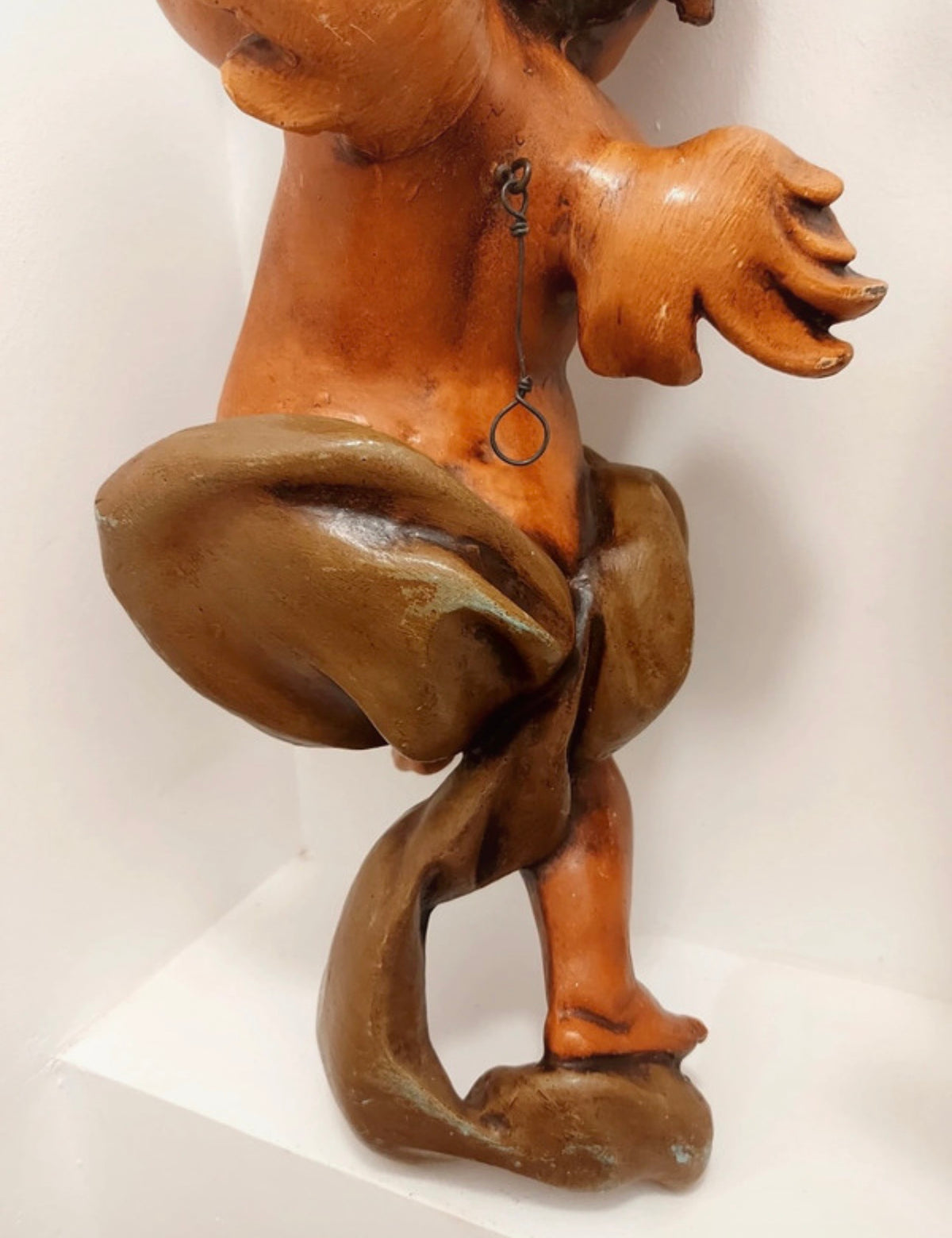 Paire de putti violonistes muraux, style baroque, années 1960-1970