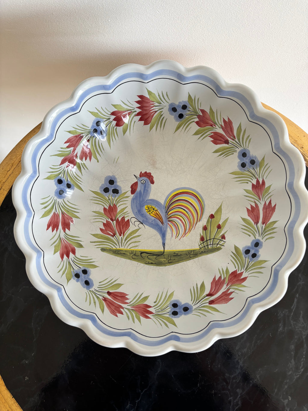 Lot de 3 plats en faïence de Quimper HB Henriot