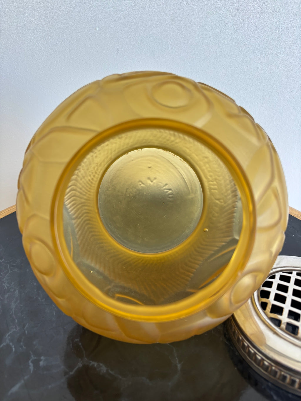 Vase pique fleurs - Art déco - Verreries de Scailmont - Manage - Belgium. Circa 1930