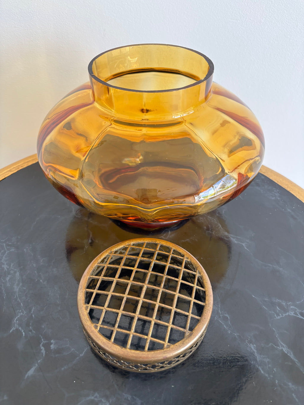 Superbe vase pique fleurs - Art déco - Verreries Doyen - Belgium.
