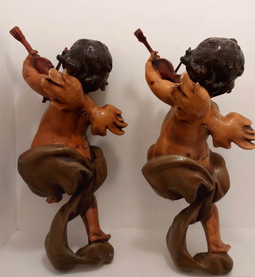 Paire de putti violonistes muraux, style baroque, années 1960-1970