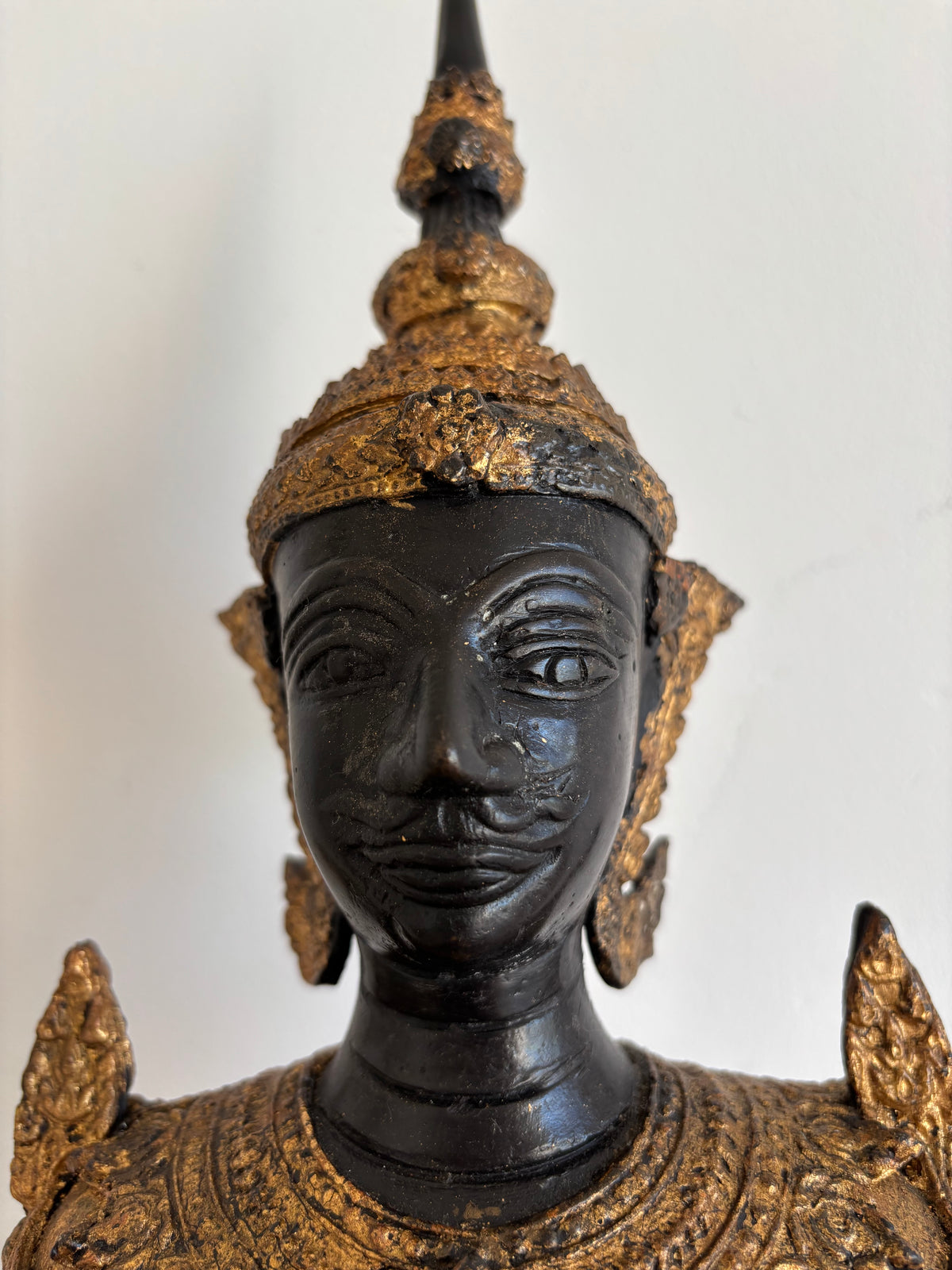 Statue thaïlandaise Ange gardien Teppanom en bronze – vue 12