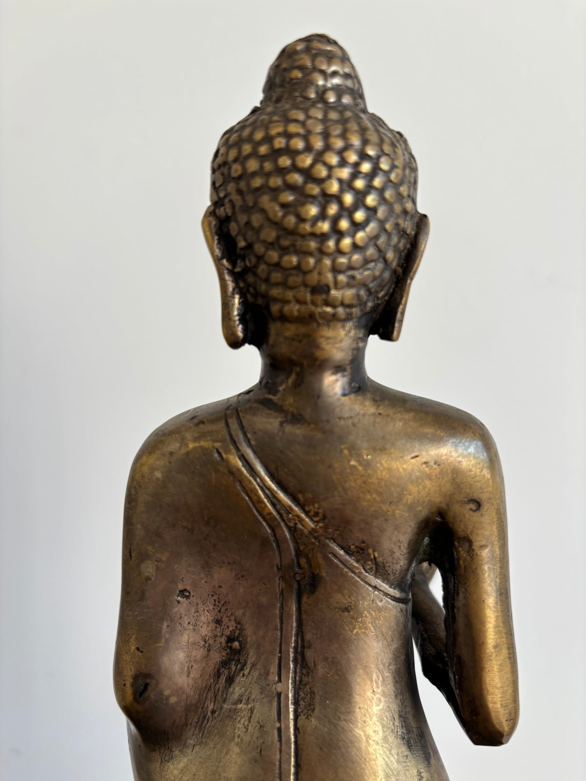 Statue de Bouddha debout en bronze, Asie du Sud-Est – vue 12